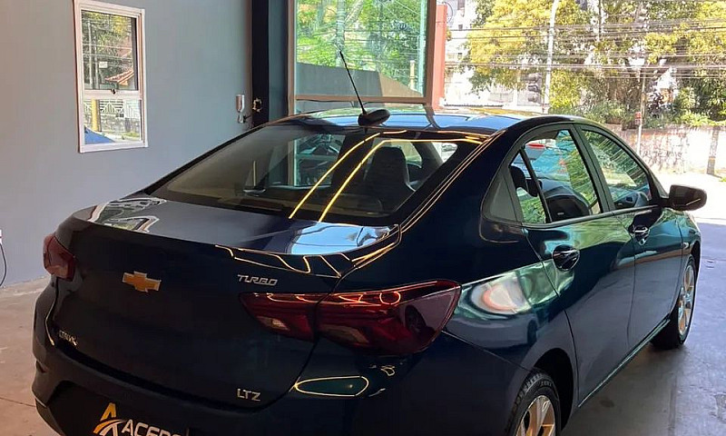 Chevrolet Onix Plus ...