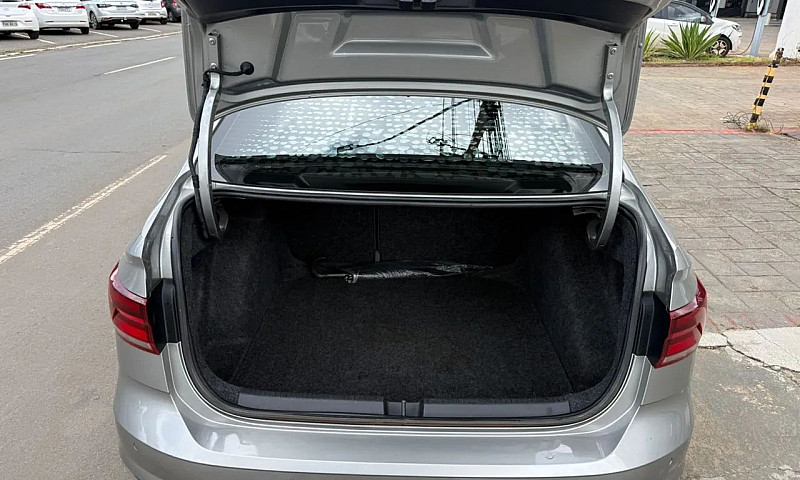 Volkswagen Virtus Hi...