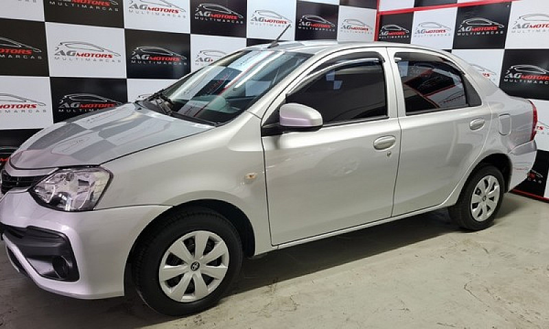 Toyota Etios Sedan X...