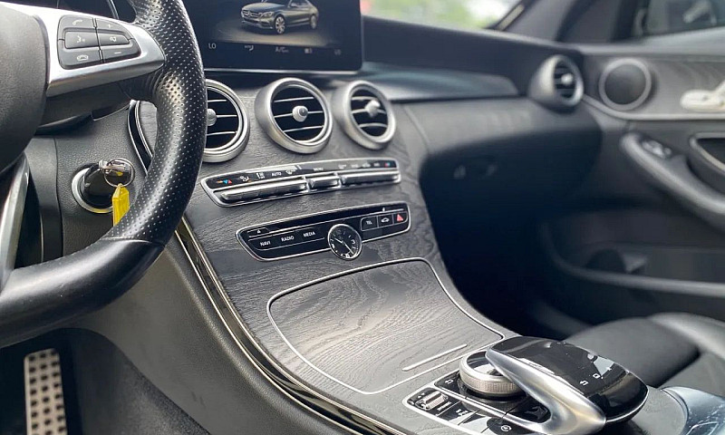 Mercedes-Benz C 250 ...