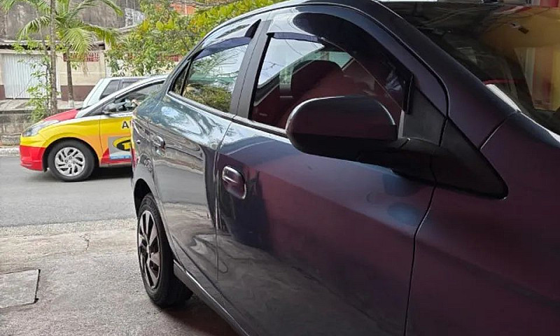 Chevrolet Prisma Sed...