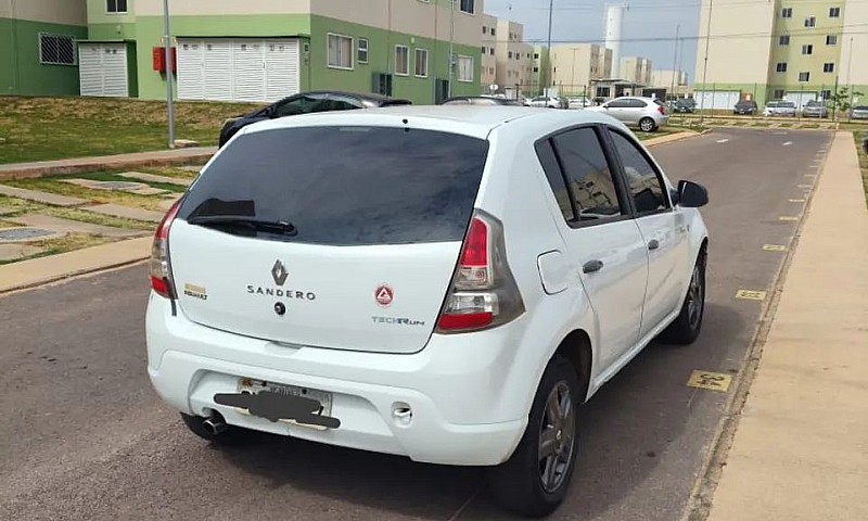 Renault Sandero Tech...