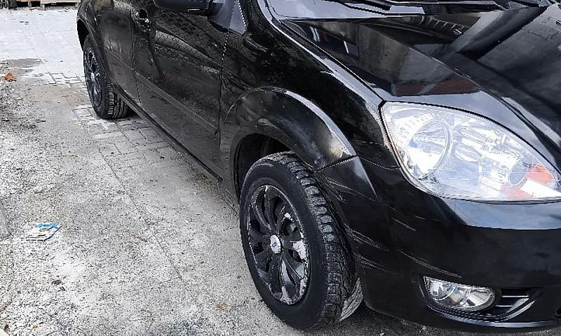 Ford Fiesta 1.0 8V F...