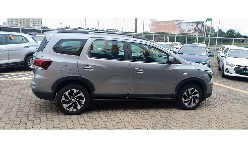 Chevrolet Spin Premi...