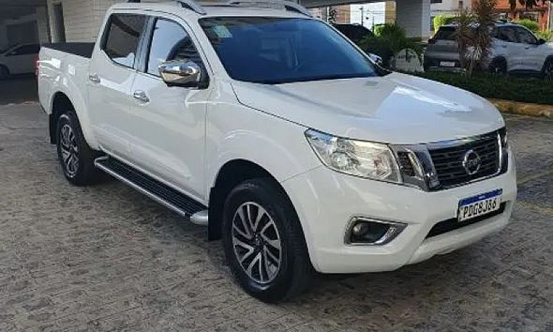 Nissan Frontier Le C...