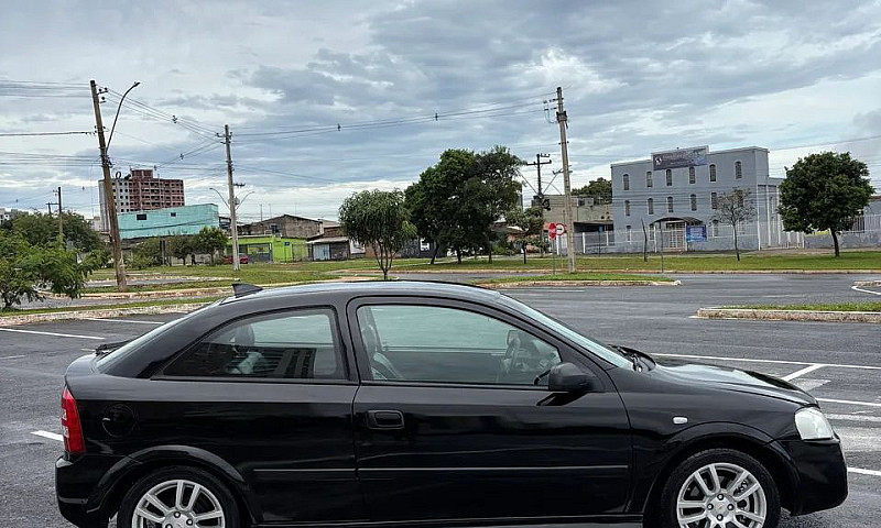 Chevrolet Astra Adva...