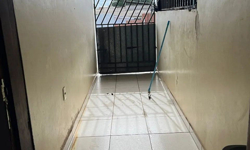 Vendo Uma Casa Na Av...