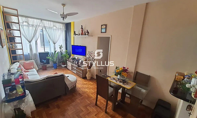Amplo Apartamento Co...