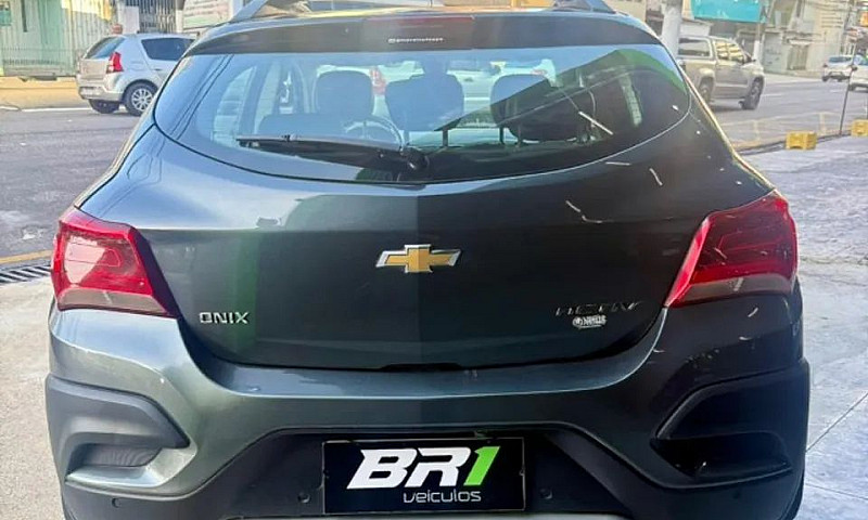 Chevrolet Onix Activ...