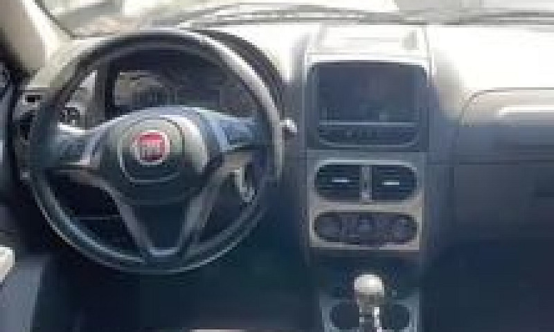 Fiat Strada Cd Trekk...