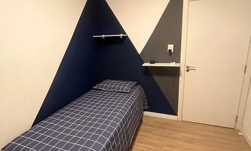 Casa Averbada Com Pi...