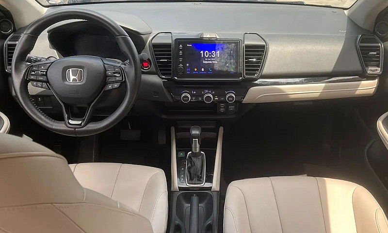 Honda City Touring F...
