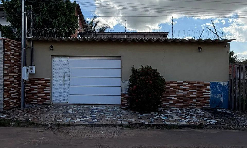 Casa Bem Localizado ...