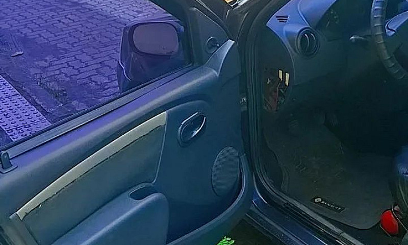 Renault Logan Expres...