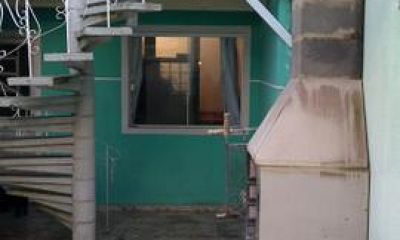 Triplex No Pinheirin...
