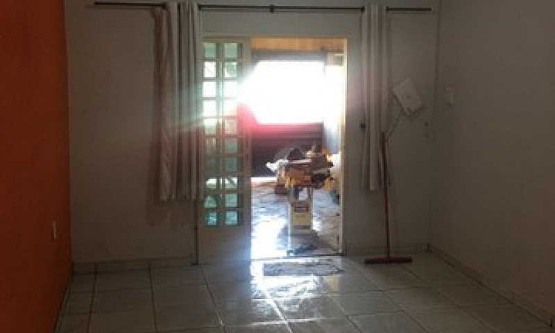 Aluga Se Casa D 1Qua...