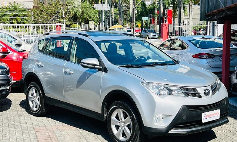 Toyota 2013 Rav4 2.5...