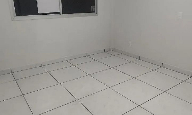 Aluga-Se Apartamento...