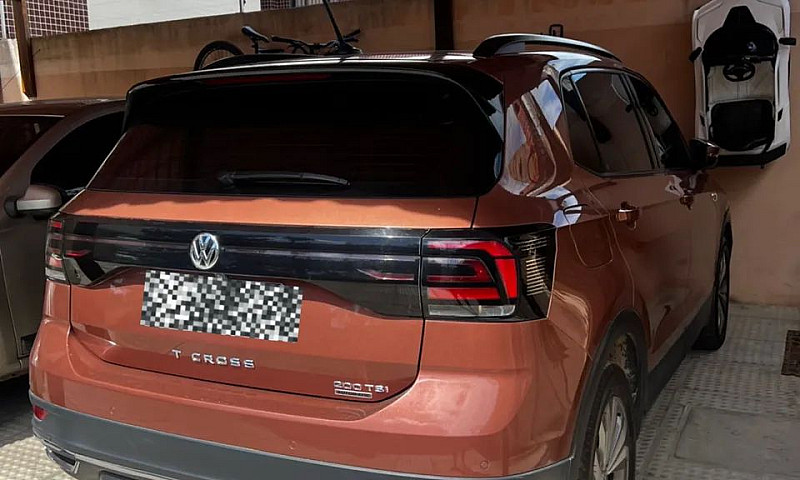 Volkswagen T-Cross C...