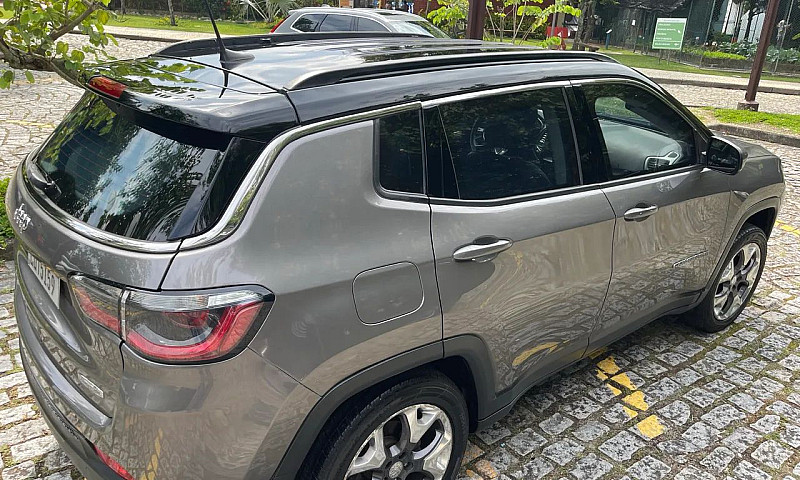Jeep Compass Longitu...