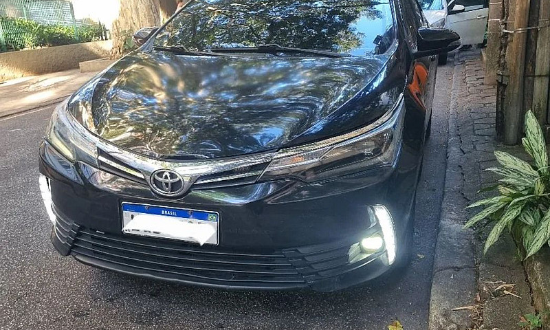 Toyota Corolla Xei 2...