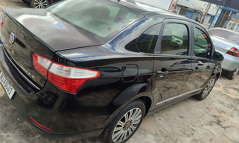 Fiat Grand Siena Ess...
