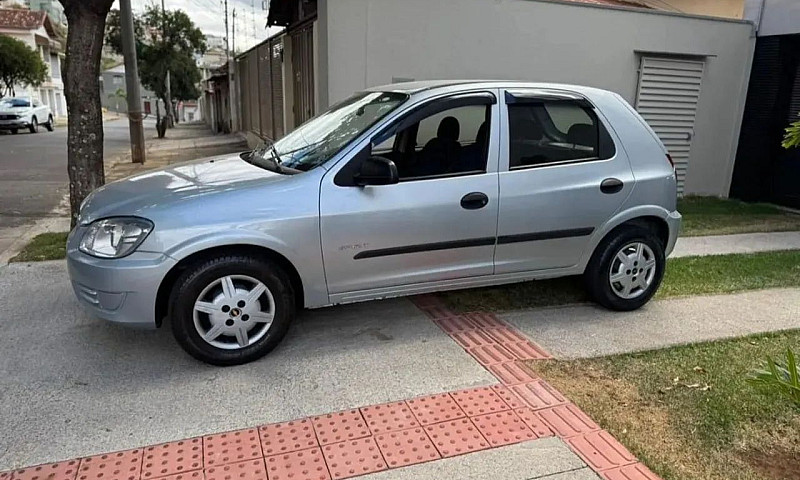 Chevrolet Celta Spir...