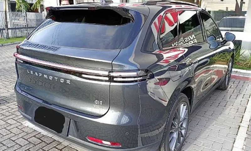 Leapmotor C10 Reev (...
