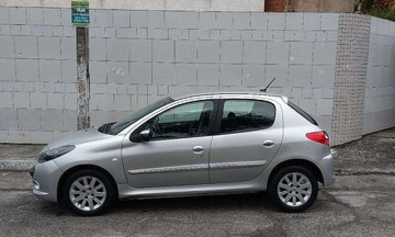 Peugeot 207 1.6 Xs...