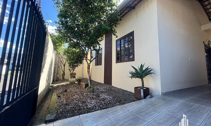 Casa Com 1 Dormitóri...
