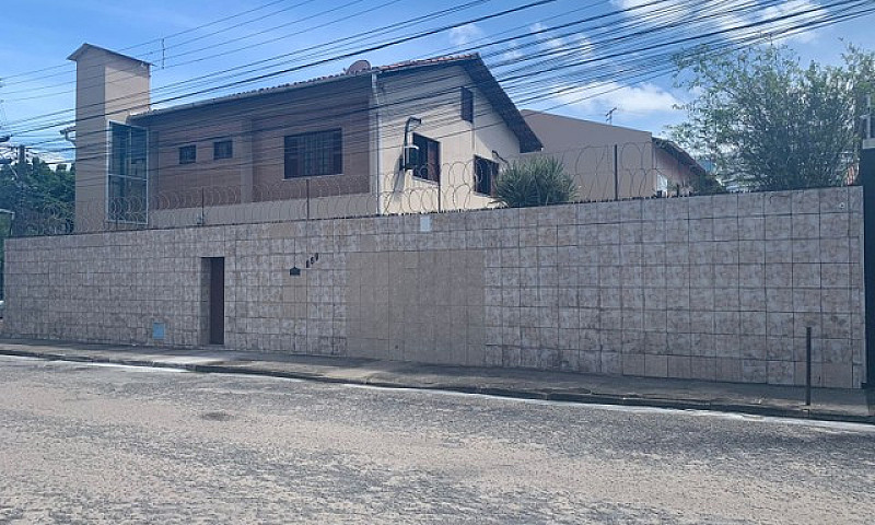Casa Comercial Próxi...