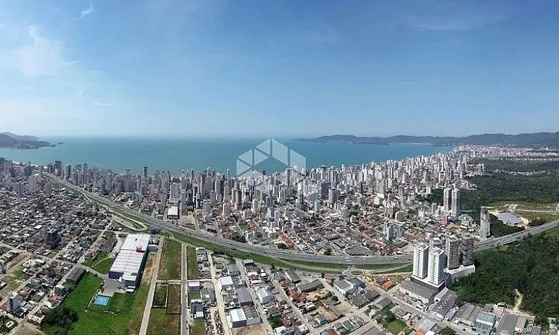 Apartamento Pronto C...