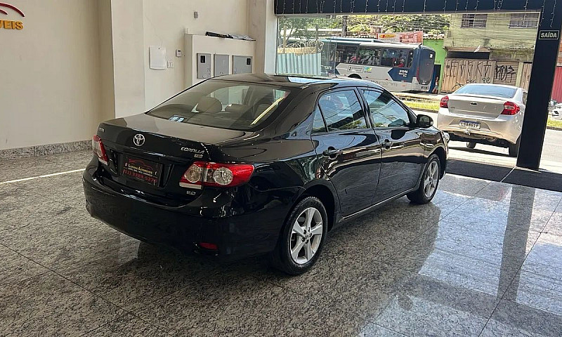 Corolla 2.0 Aut. Sup...