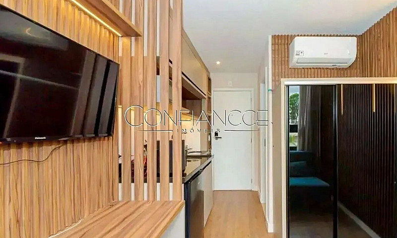 Studio Mobiliado Par...