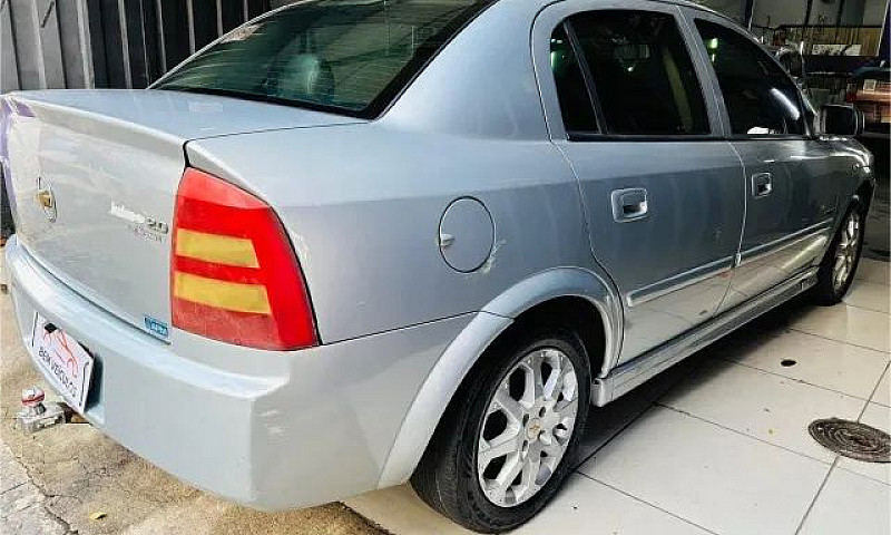 Chevrolet Astra Seda...