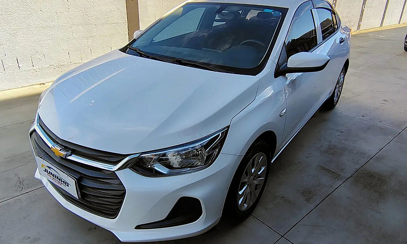Chevrolet Onix Plus ...