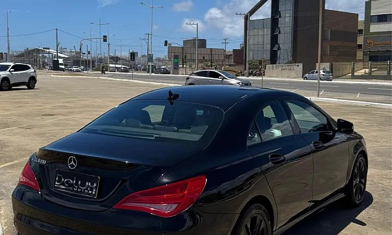 Mercedes-Benz Cla-20...