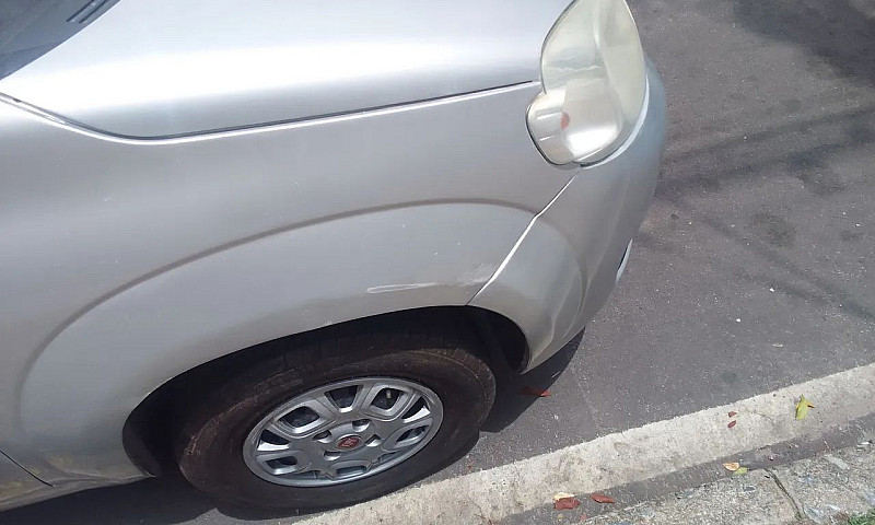 Fiat Uno Vivace 1.0 ...