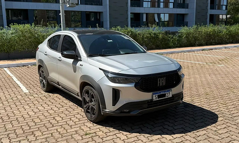 Fiat Fastback Limite...