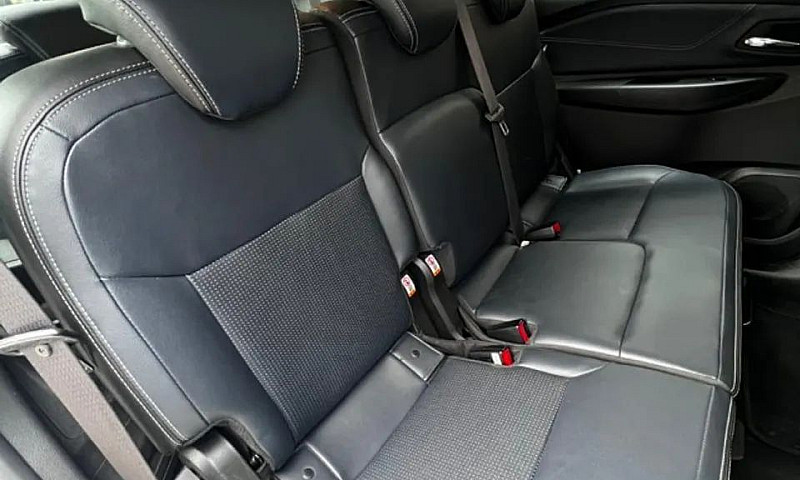 Chevrolet Spin Premi...