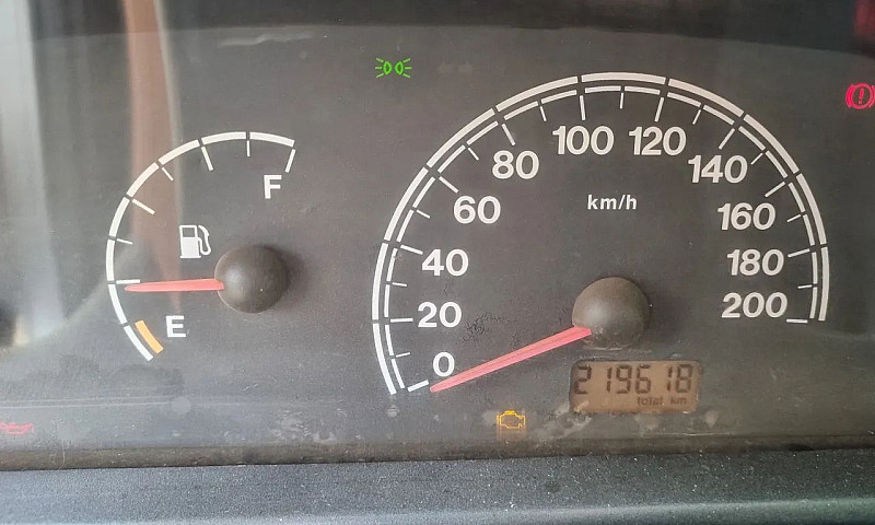 Fiat Strada 1.4 Mpi ...