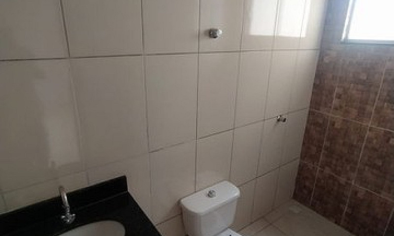 Casa  Com 3 Quartos ...