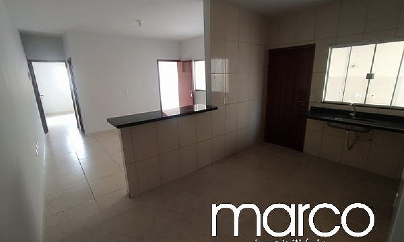 Casa  Com 3 Quartos ...