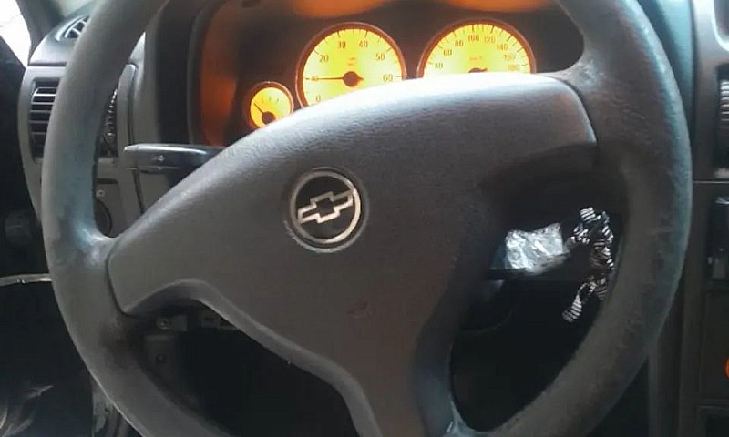 Chevrolet Astra Adva...