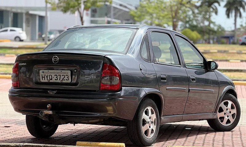 Chevrolet Corsa Sed ...