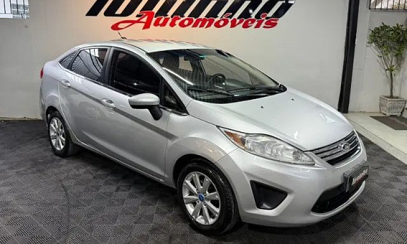 Ford Fiesta Sedan Se...
