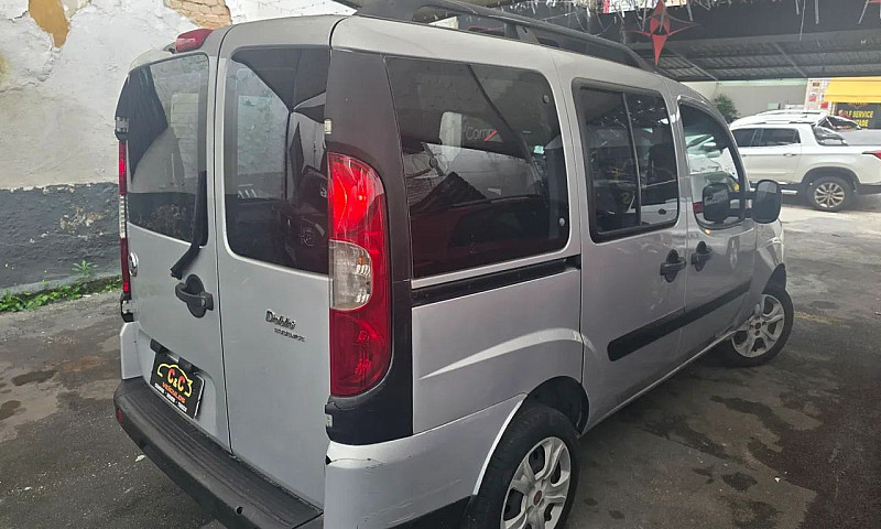 Fiat Doblo Essence 1...