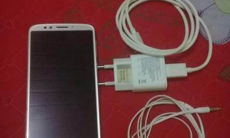 Motorola E5 32 Gb De...