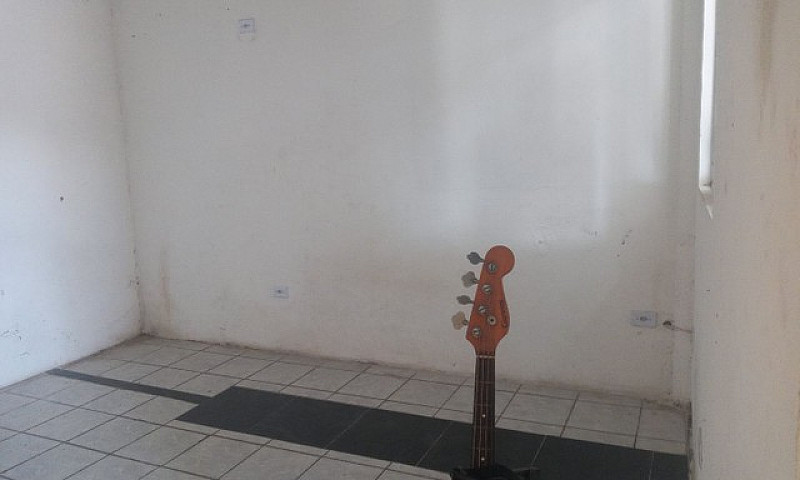 Alugo Sala ...