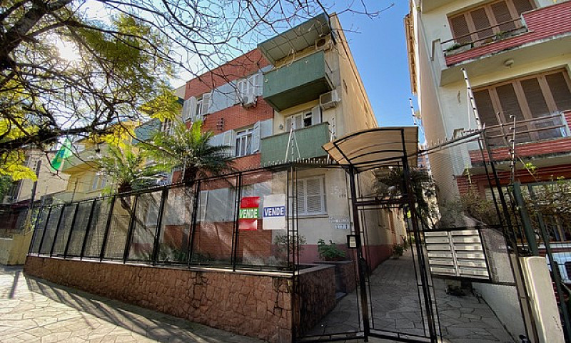 Apartamento Com 81M²...